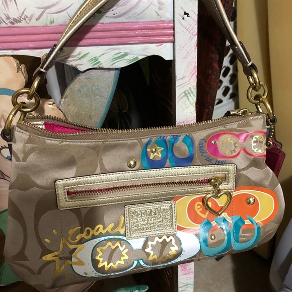 Authentic coach handbag - Picture 2 of 4